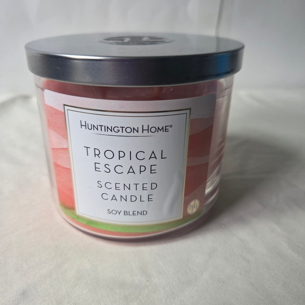 Huntington Home Tropical Escape Scented Candle 3 Wick 14 oz Soy Blend Coral Wax